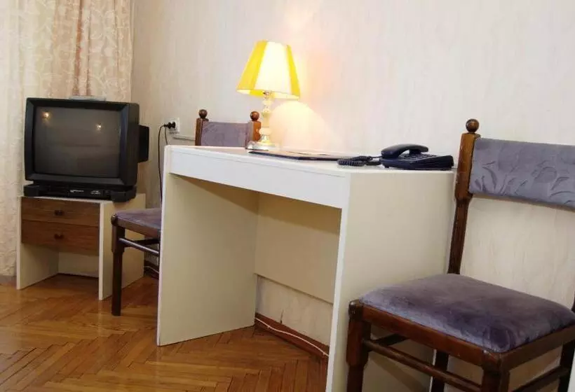 تختخواب در اتاق مشترک, Dnepropetrovsk