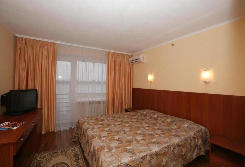 اتاق سوپریور, Dnepropetrovsk