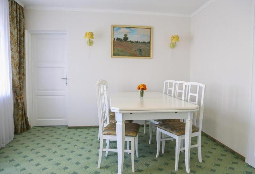 سوییت خانوادگی, Dnepropetrovsk