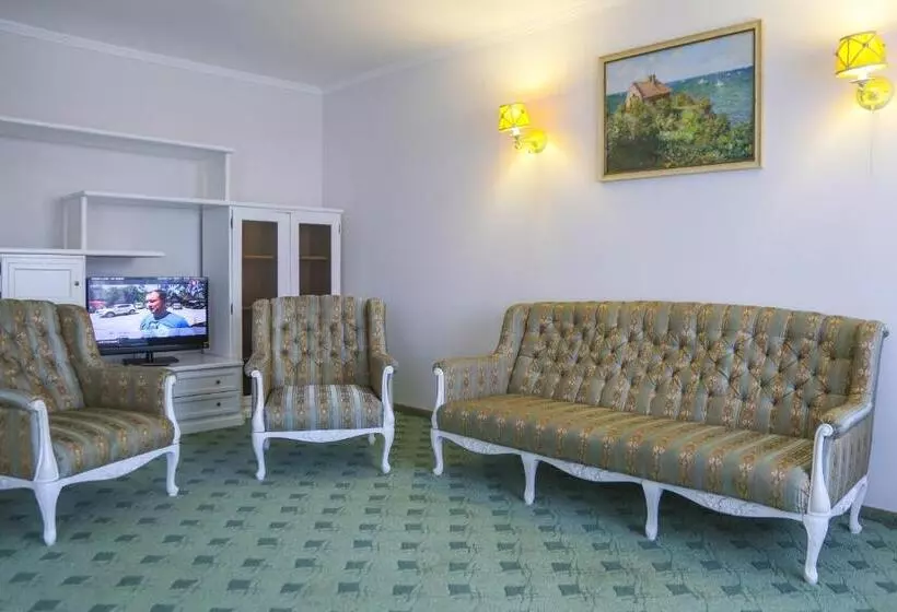 سوییت خانوادگی, Dnepropetrovsk