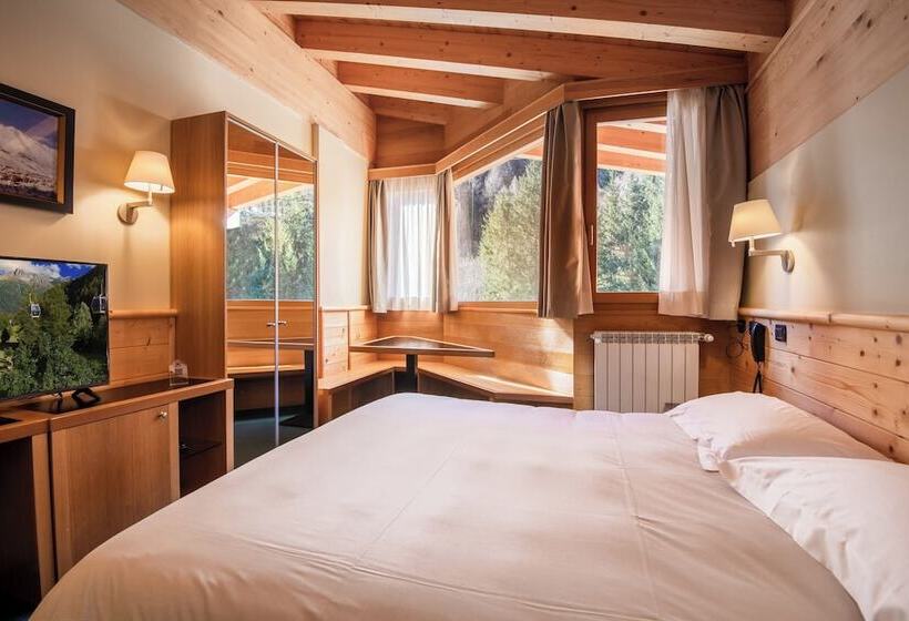 חדר סטנדרט לשלושה, Garni Pegra