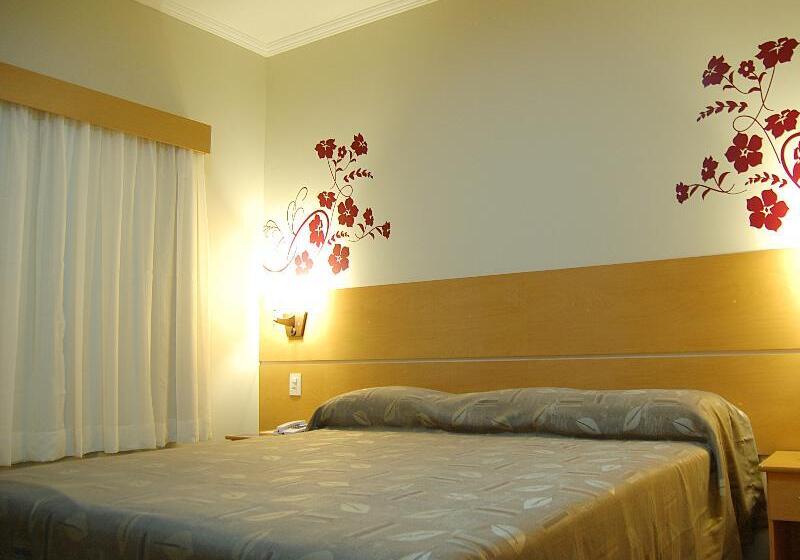 스위트, Limeira Suites