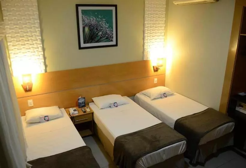 スタンダードトリプルルーム, Limeira Suites