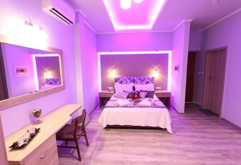 סוויטת ג'וניור סופריור, Mallas