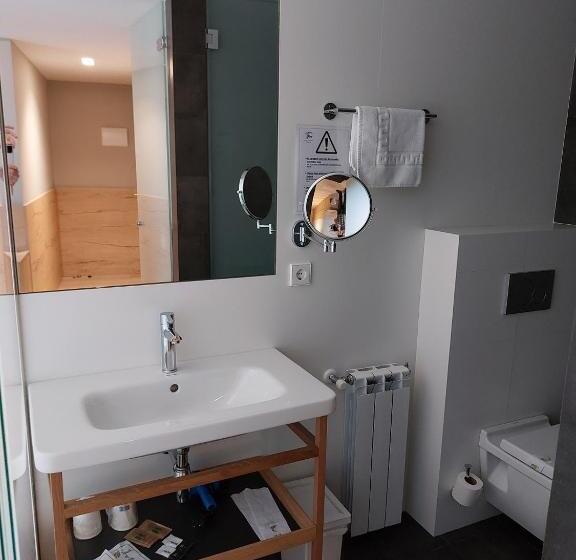 اتاق سوپریور, Mirtil