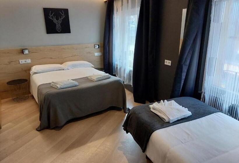 اتاق سوپریور سه تخته, Mirtil