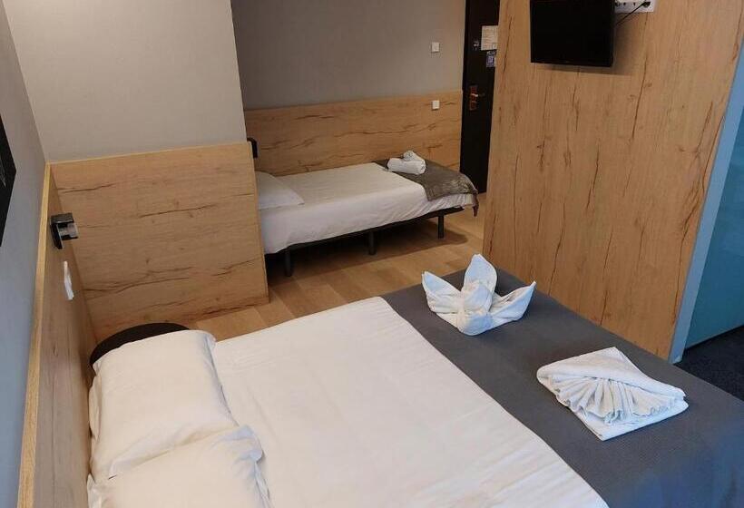 اتاق سوپریور سه تخته, Mirtil