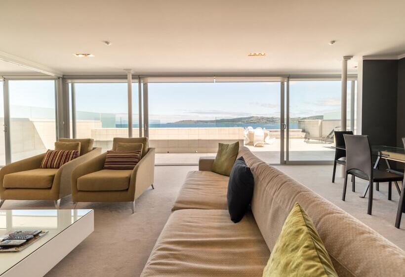 ペントハウス２ベッドルームアパート, Sacred Waters Taupo