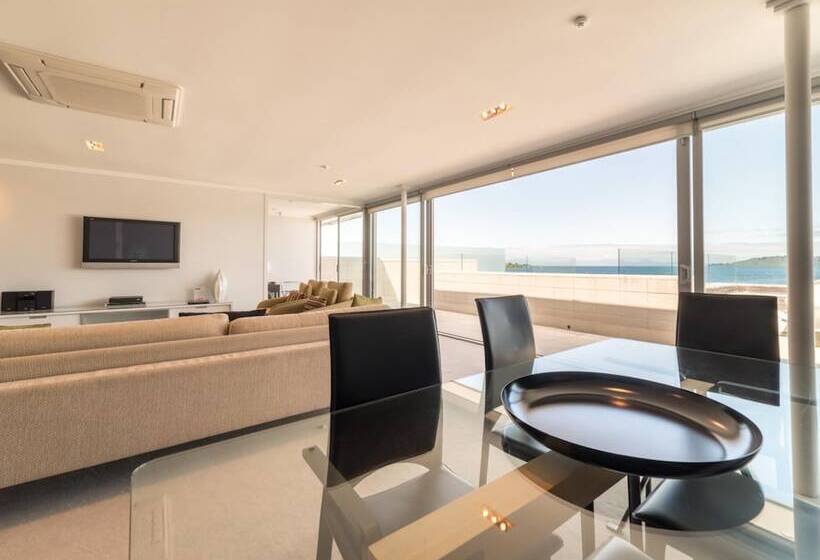 ペントハウス２ベッドルームアパート, Sacred Waters Taupo