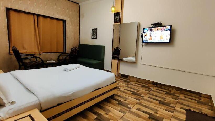 디럭스 룸, Sapphire Luxury Suite Ooty