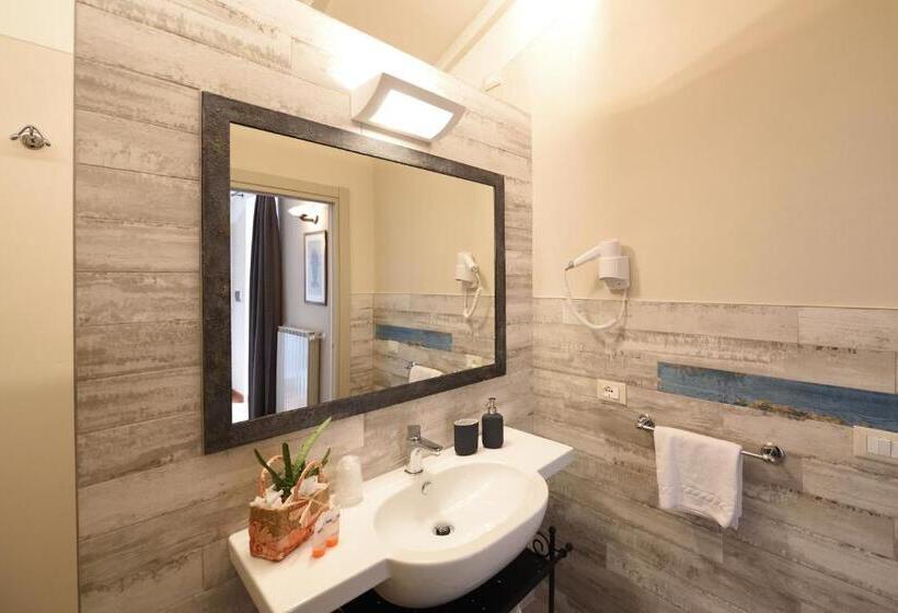 סוויטת ג'וניור, Podere San Giusto