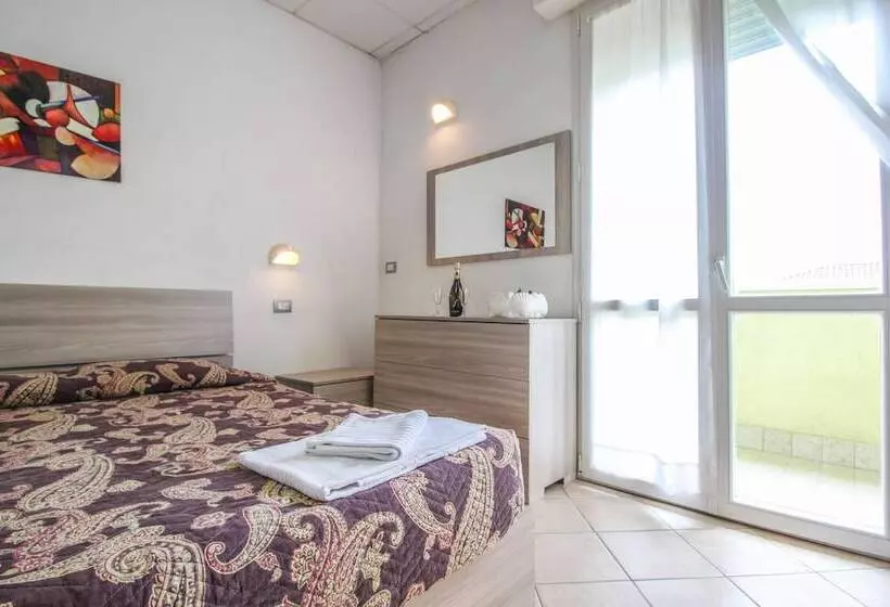 آپارتمان 2 خوابه, Residence Eurogarden