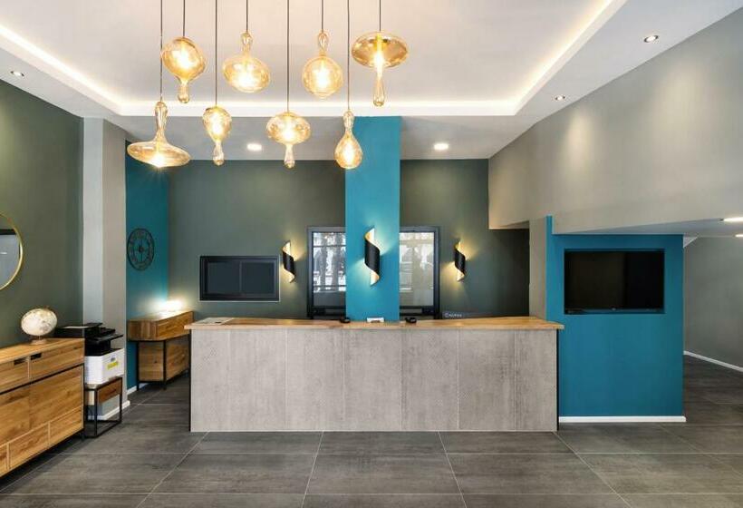 标准工作室, Residence Suites