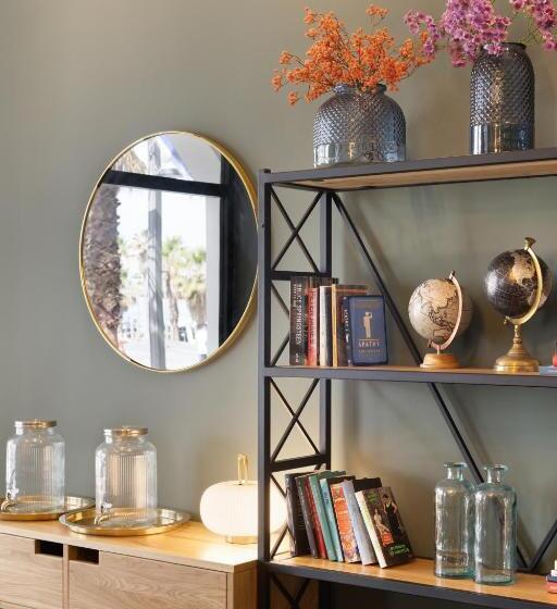 高级工作室, Residence Suites