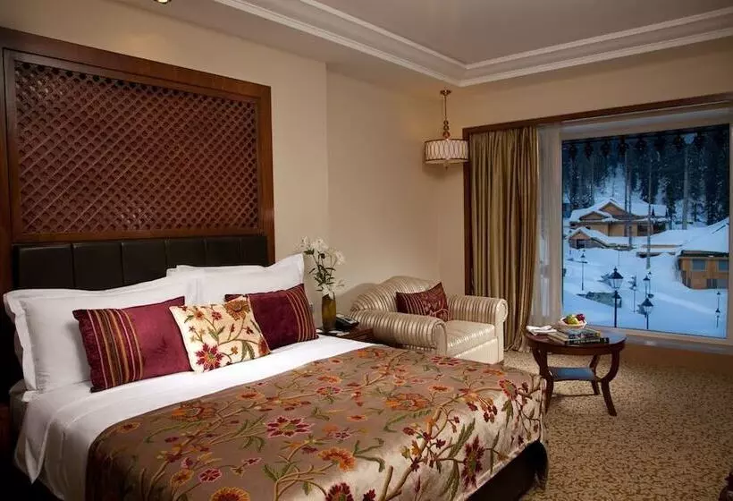 プレミアムルーム, The Khyber Himalayan Resort & Spa
