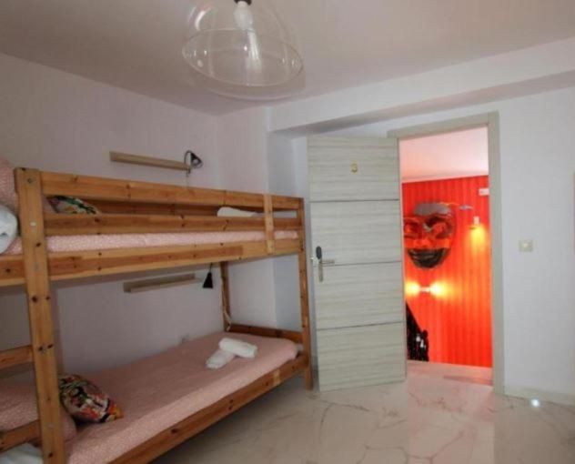 חדר סטנדרטי לארבעה עם חדר אמבטיה משותף, Casa Rural Mañanas Felices