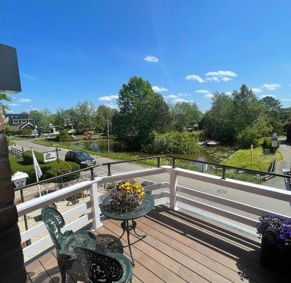 Deluxe Zimmer mit Balkon, The Lake Inn