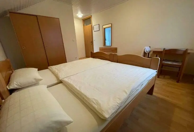اتاق استاندارد, Kegljišče Visole Apartmaji In Sobe