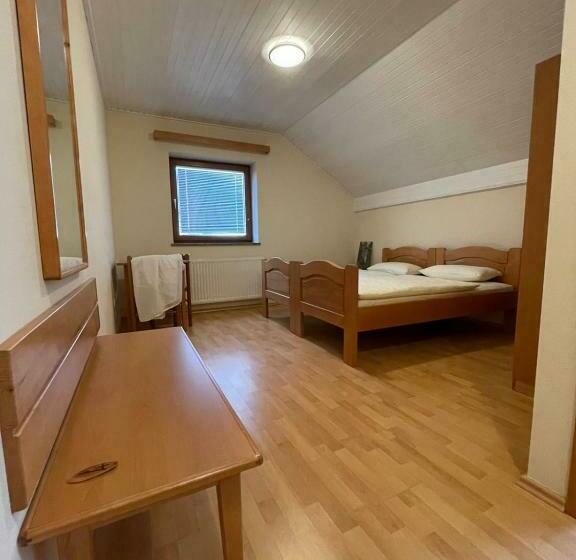 اتاق استاندارد, Kegljišče Visole Apartmaji In Sobe