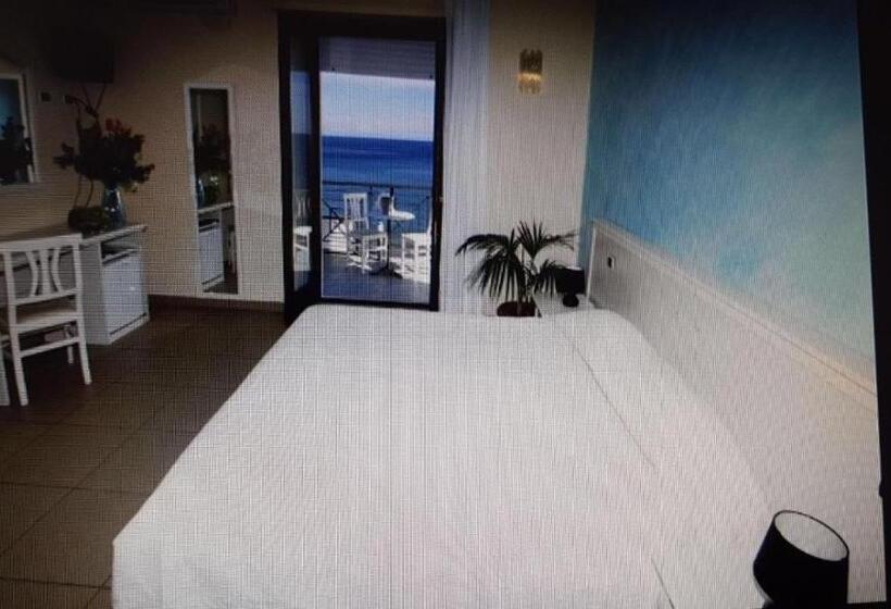 اتاق لوکس, Pescasubacquea