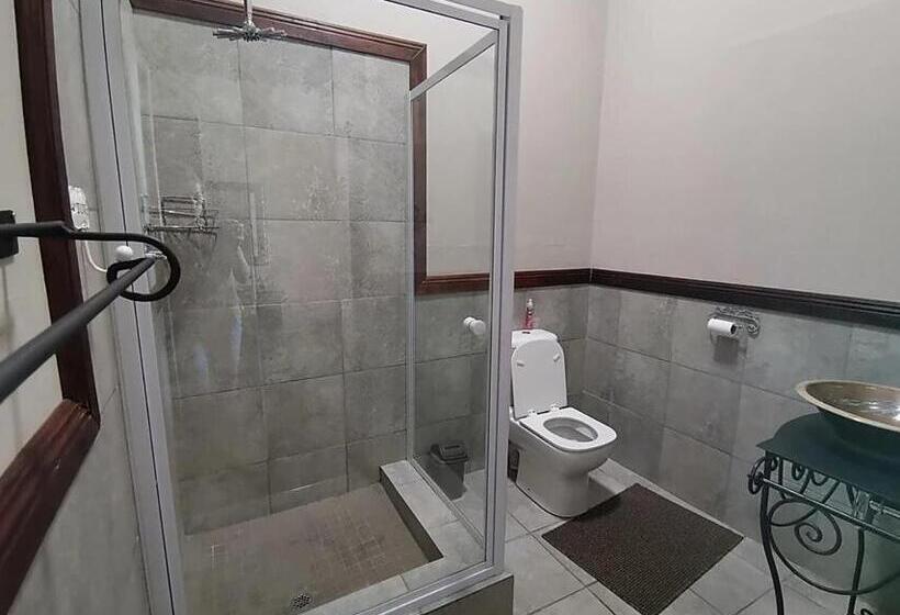 スタンダードルーム, Kralinbergh Estate Guesthouse