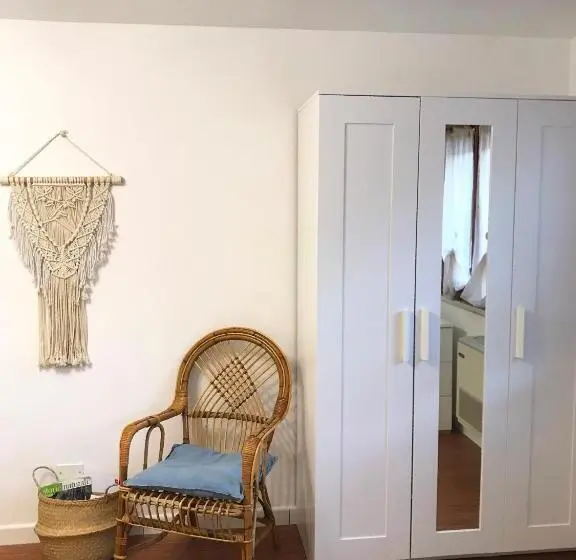 اتاق اکونومی, B&b La Bohème Porto Garibaldi