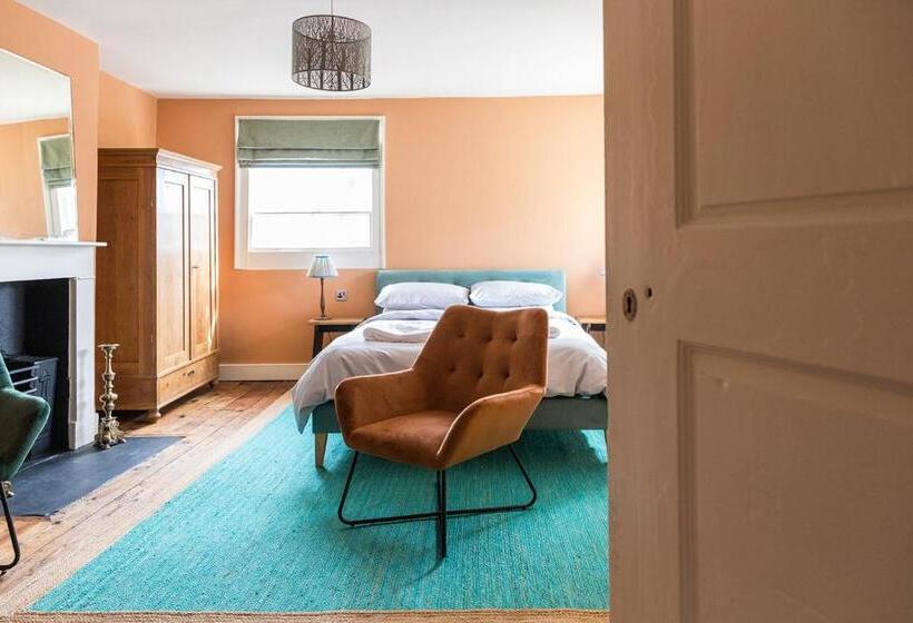 Стандартный Номер Кровать Кинг, Severnside Press Bnb