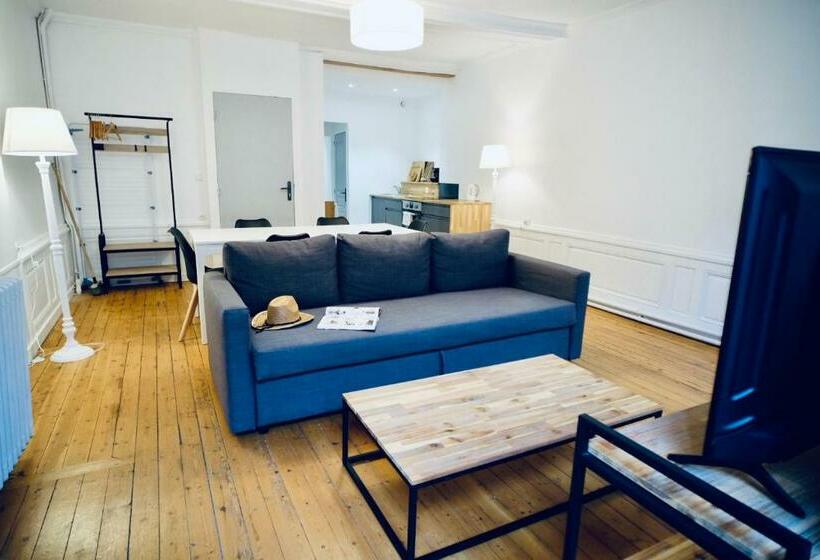 带1个卧室的带阳台的公寓, City Affaire : Bayeux Omaha