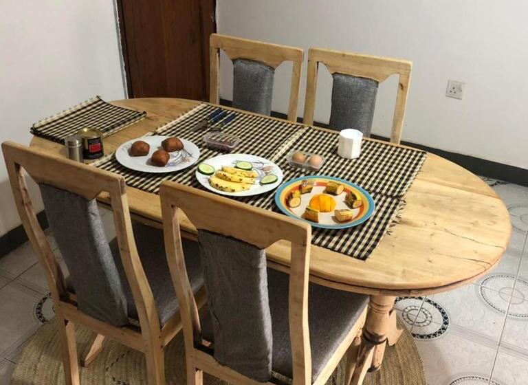 디럭스 룸, Safariadventures House