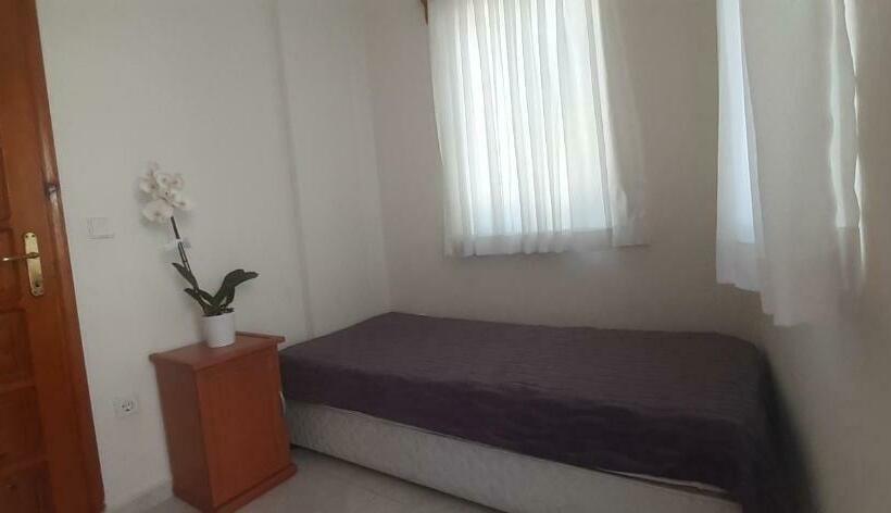 آپارتمان 1 خوابه همکف, Mert Apart