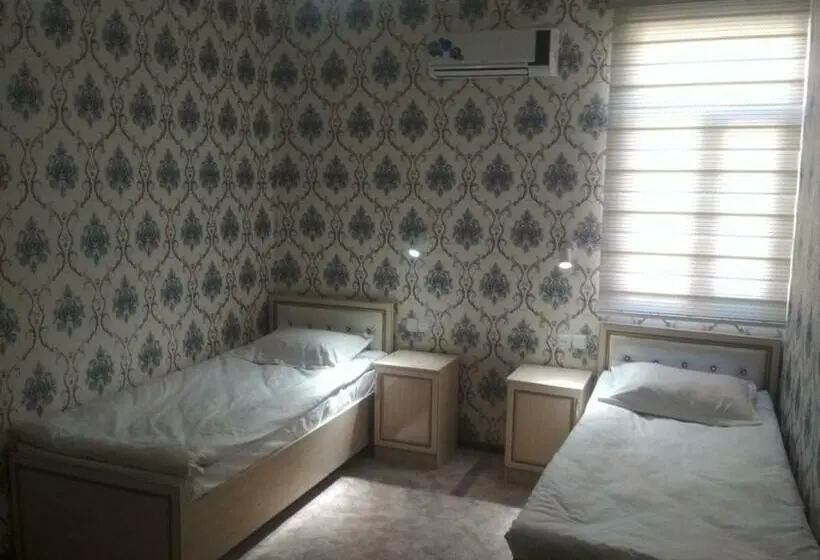 スタンダードルーム, Shodlik Guest House