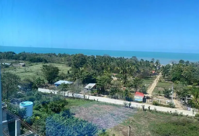 オーシャンビューデラックスルームバルコニー付き, Bahia Rada