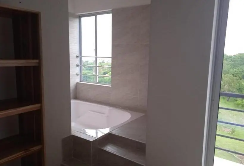 デラックスルーム, Bahia Rada