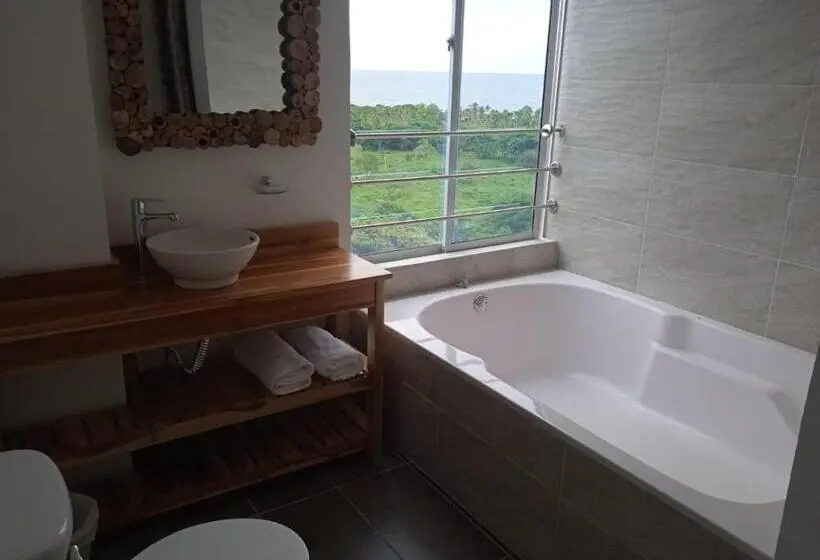 デラックスルーム, Bahia Rada