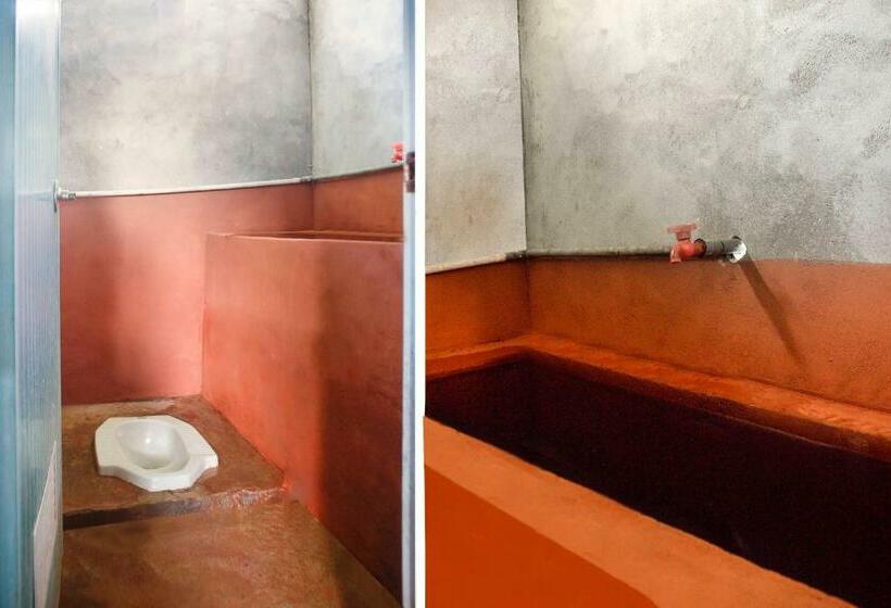 غرفة قياسية, Oyo 91051 Penginapan Pondok Ratu 354