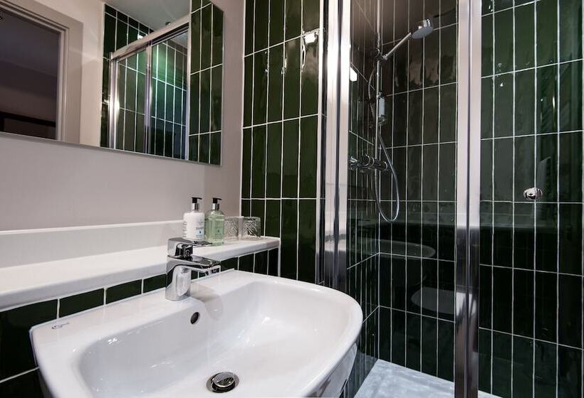 Номер Стандарт, The Northallerton Inn   The Inn Collection Group