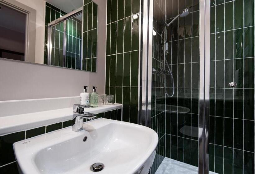 Номер Стандарт, The Northallerton Inn   The Inn Collection Group