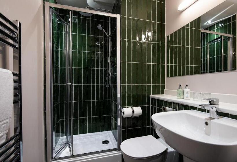 Номер Стандарт, The Northallerton Inn   The Inn Collection Group