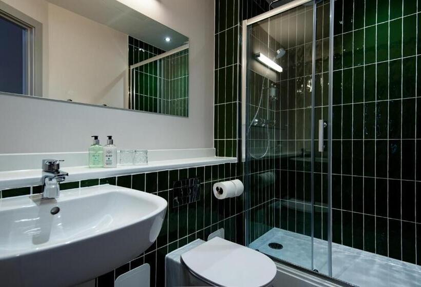 Номер Стандарт Адаптированный для Инвалидов, The Northallerton Inn   The Inn Collection Group