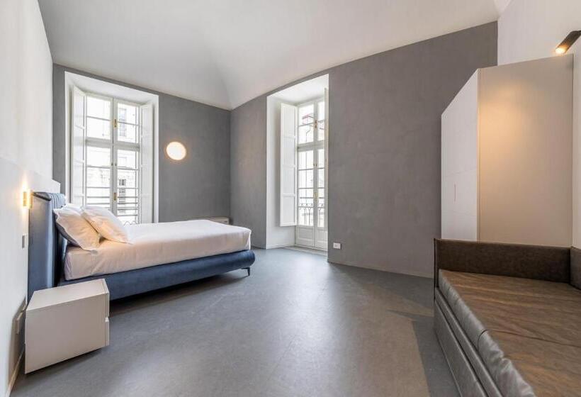 جناح عائلي, Oriana Homel Torino