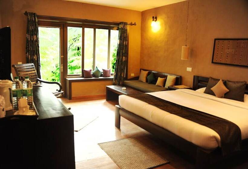 غرفة ديلوكس, Aamod Dalhousie