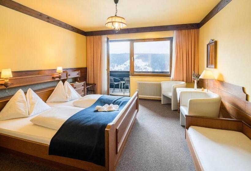 غرفة قياسية ثلاثية, Ferienhotel Knollhof