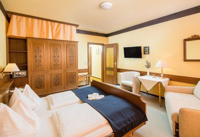 غرفة قياسية ثلاثية, Ferienhotel Knollhof