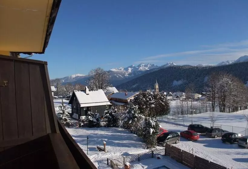 اتاق استاندارد سه نفره, Ferienhotel Knollhof