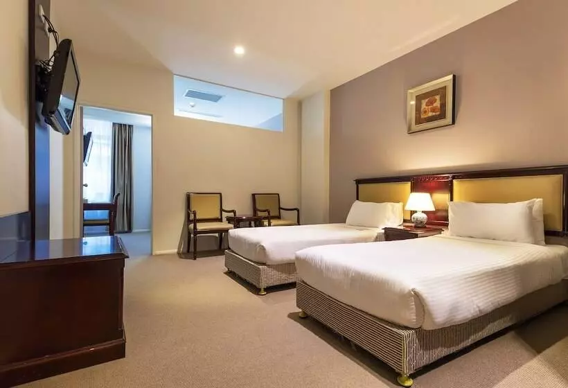 スイート（家族用）, The Clarence Hotel Sydney