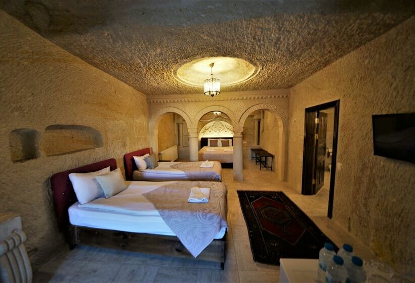 Семейный Номер, Dedeli Konak Cave