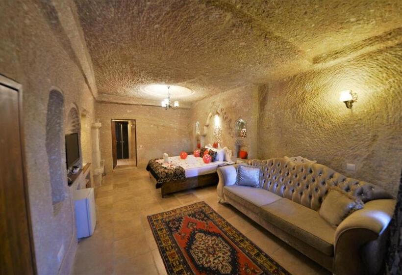 غرفة قياسية, Dedeli Konak Cave