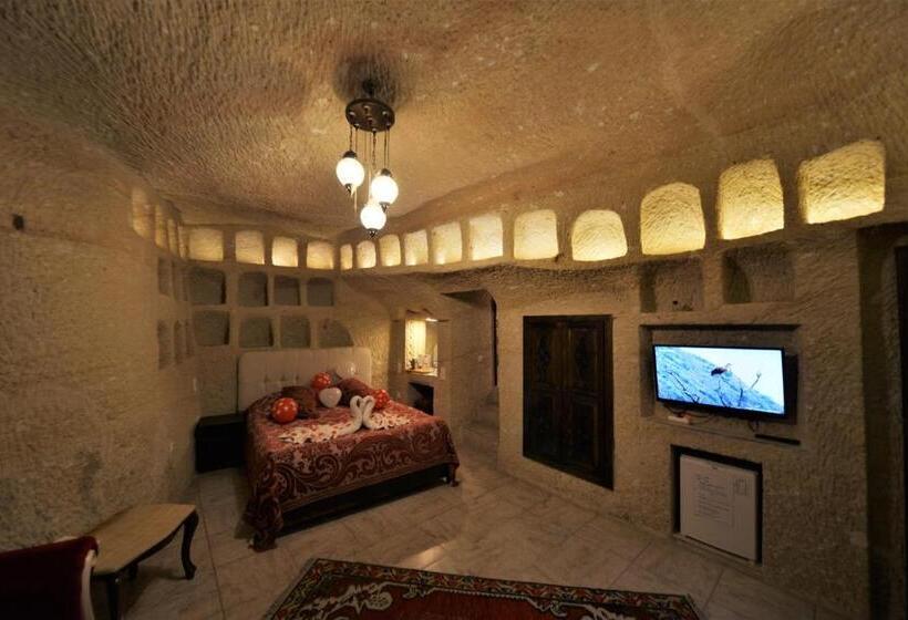 غرفة قياسية فردية, Dedeli Konak Cave