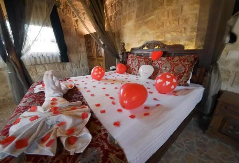 Suite Deluxe, Dedeli Konak Cave