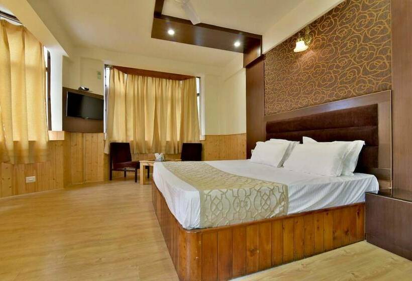 Deluxe Room, Devlok